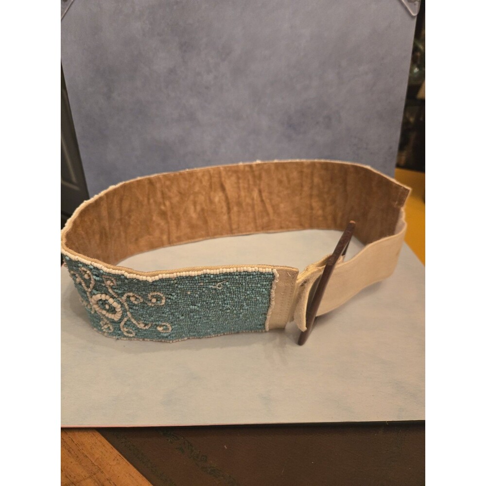 Vtg. Native American Beaded Leather Belt (MB)